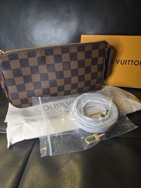 Checkered Zip Top Crossbody W/ Red Interior And Dustbag!